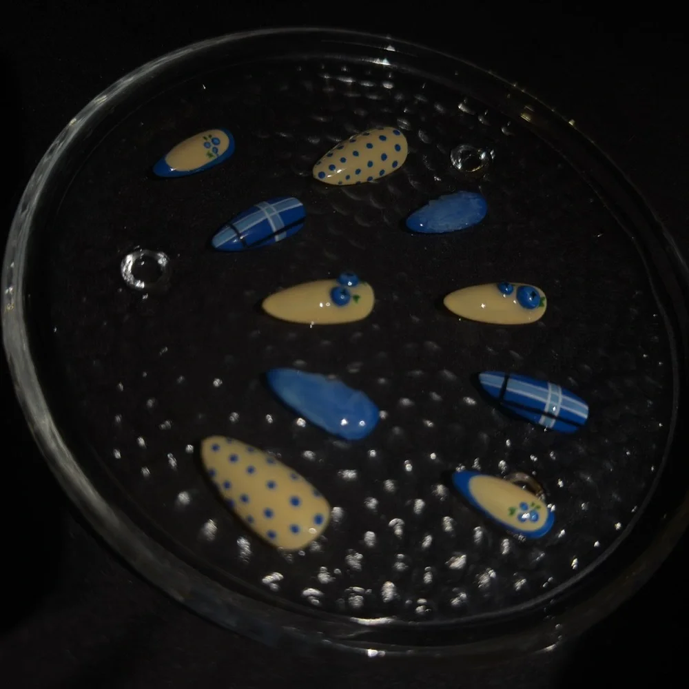 Blue and Cream Decorative Fish Tank Ornaments